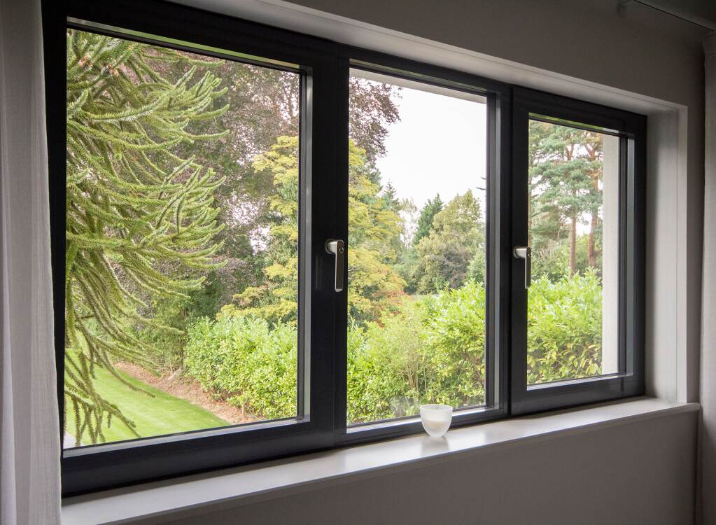 Roller Blinds — Louvolite Roller Blind on 55 mm System — A6000 Series